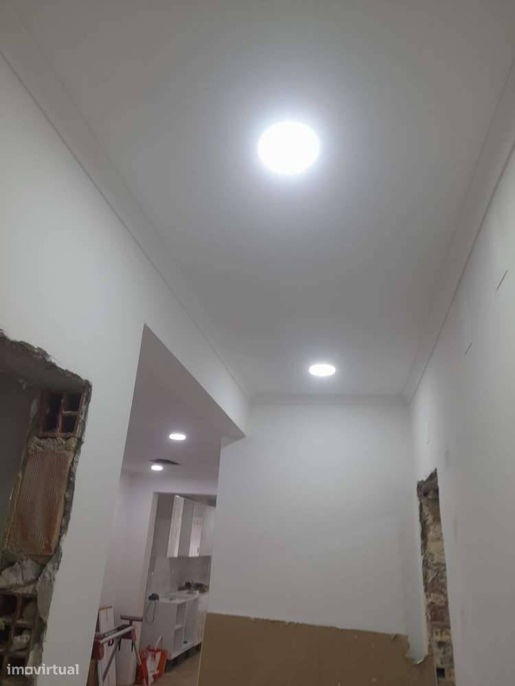 Apartamento T3 com terraço e cozinha equipada-6