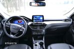 Ford Kuga - 11