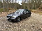 BMW Seria 3 318i - 1