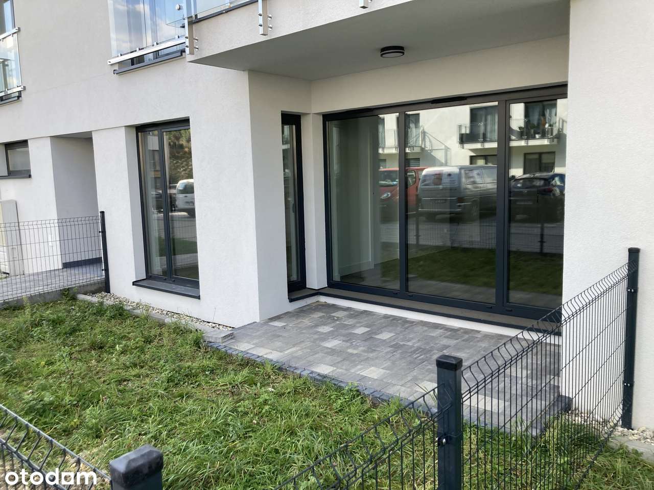 Do wprowadzenia.  Bezczynszowe z ogródkiem i tarasem. Widok na zamek - Pełny obrazek: 3/19