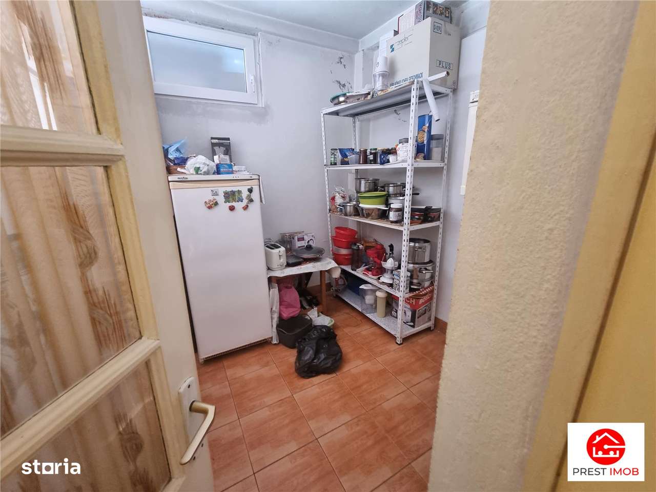 Casa independenta , vintage de vanzare , 300 mp cu teren de 1493 mp Sa-19