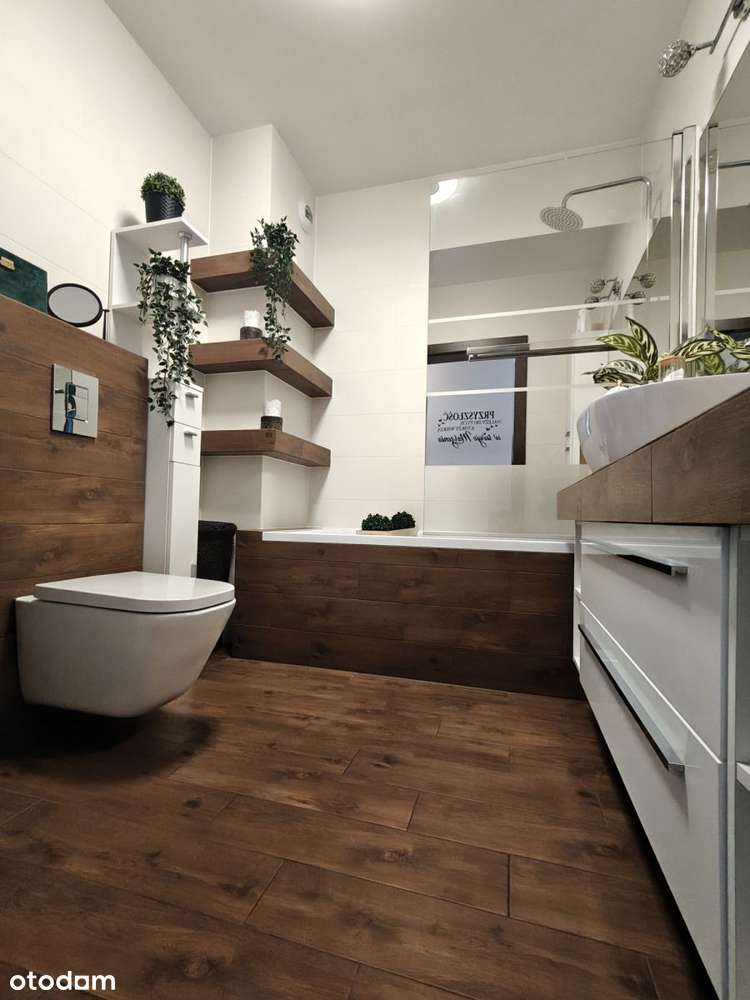 Miejsce Postojowe Gratis! 3 pokoje, balkon-15