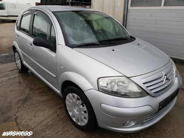 Dezmembrez Citroen C3 2003 1.4hdi - 1