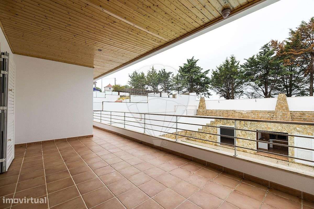 Moradia T5 para venda-30