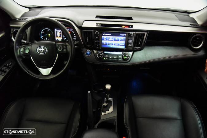 Toyota RAV4 2.5 HSD Pure Dark - 21