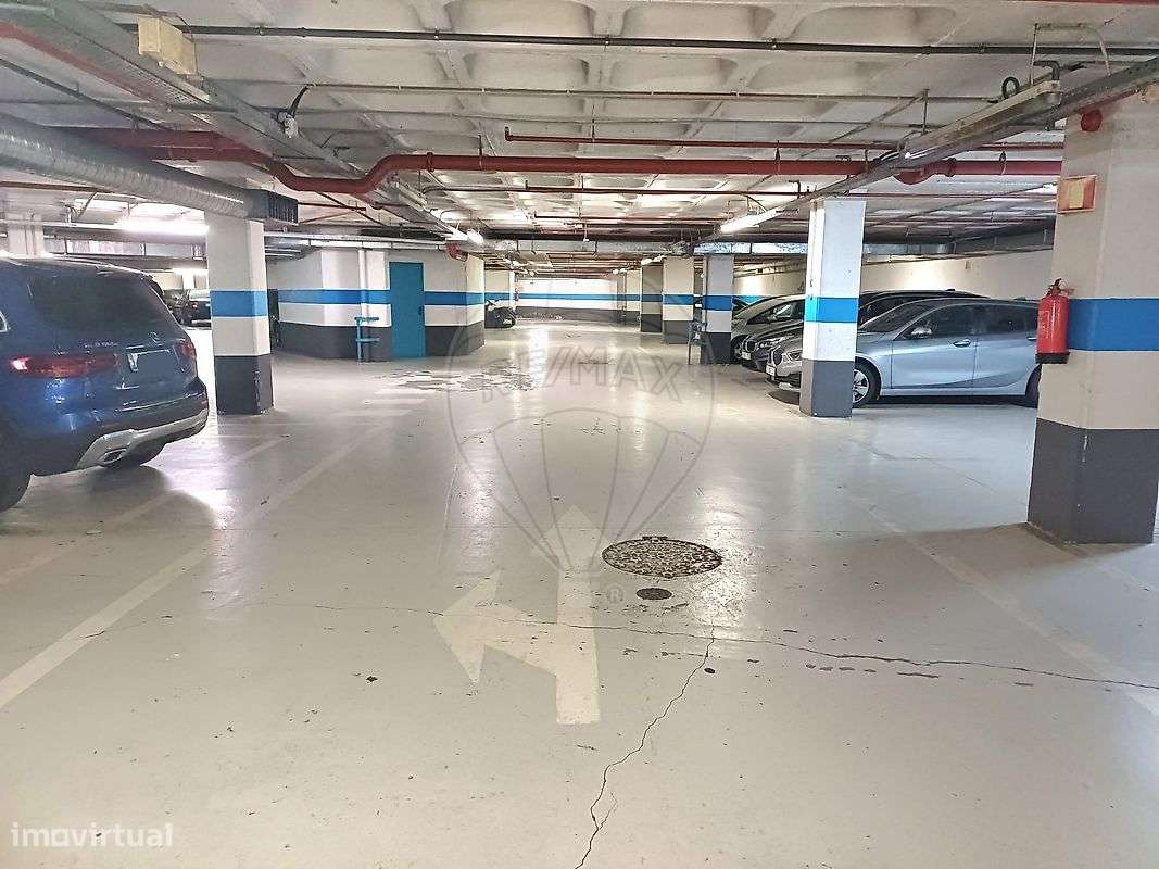 Garagem  para arrendamento - Grande imagem: 2/6