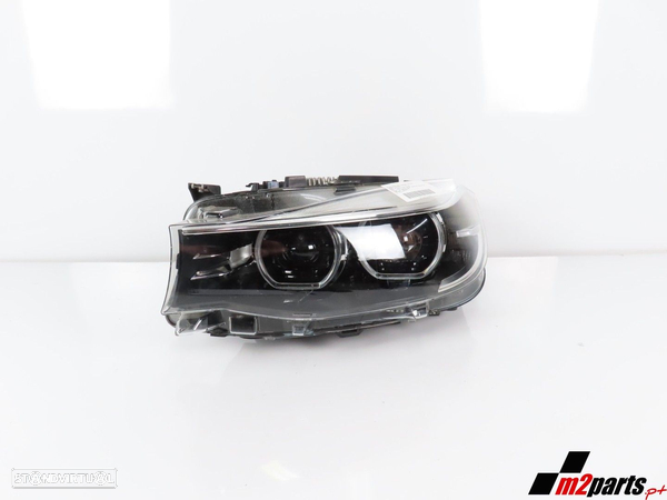 Farol Led Esquerdo Seminovo/ Original BMW 3 Gran Turismo (F34) 63117470413 / 631... - 2