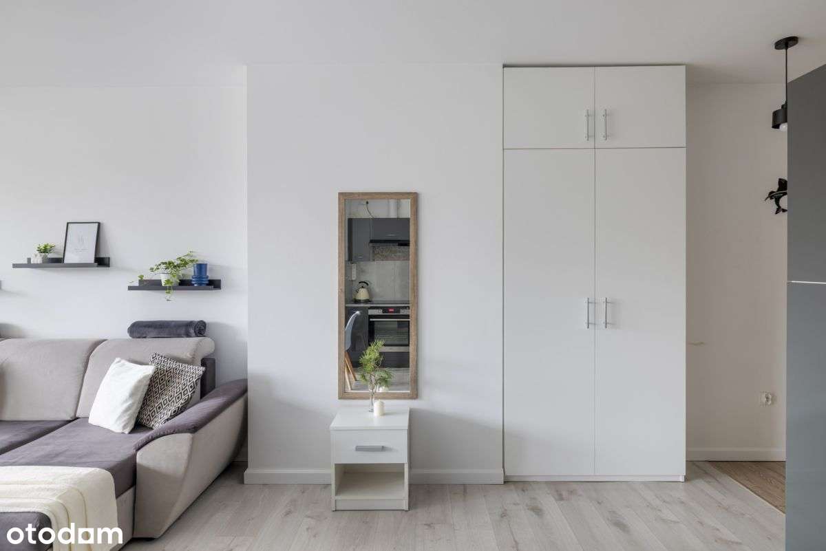 Wyposażone | oszklona loggia | przy Skm | garaż |-7