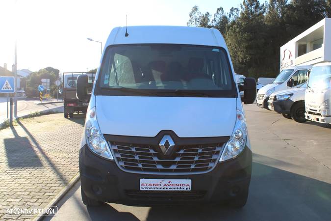 Renault Master 2.3 dCi L2H2 // 7 Lugares - 2