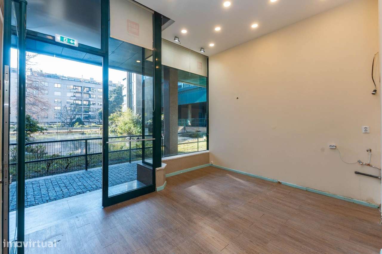 Loja para Venda no Pinheiro Manso. Oportunidade de Investimento - Grande imagem: 4/16