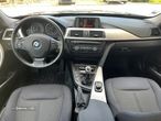 BMW 318 d Line Sport - 28