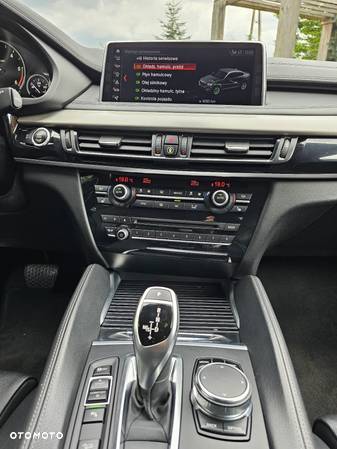 BMW X6 xDrive30d - 18