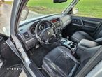 Mitsubishi Pajero 3.2 DID Intense - 19