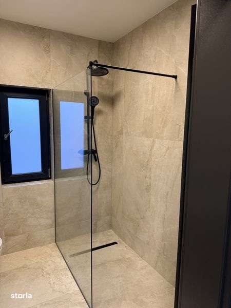 Penthouse de inchiriat cu 2 cam - Imagine principală: 2/8