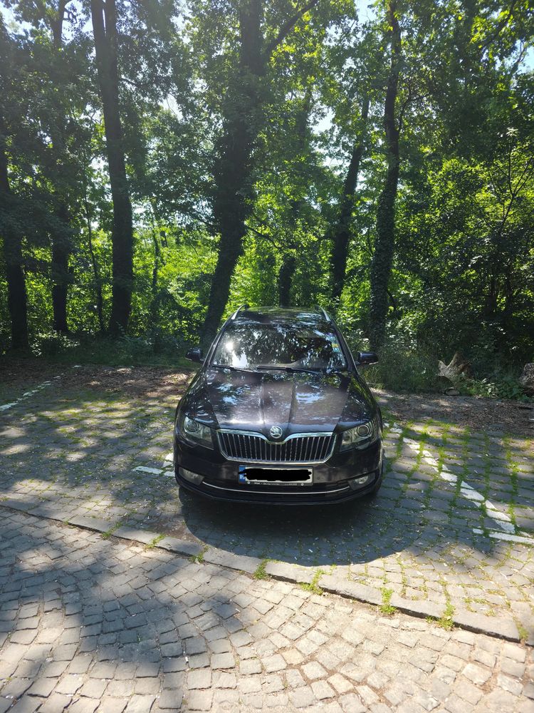 Skoda Superb II [2008 - 2015] 2.0 TDI 4X4 Laurin&Klement 2015