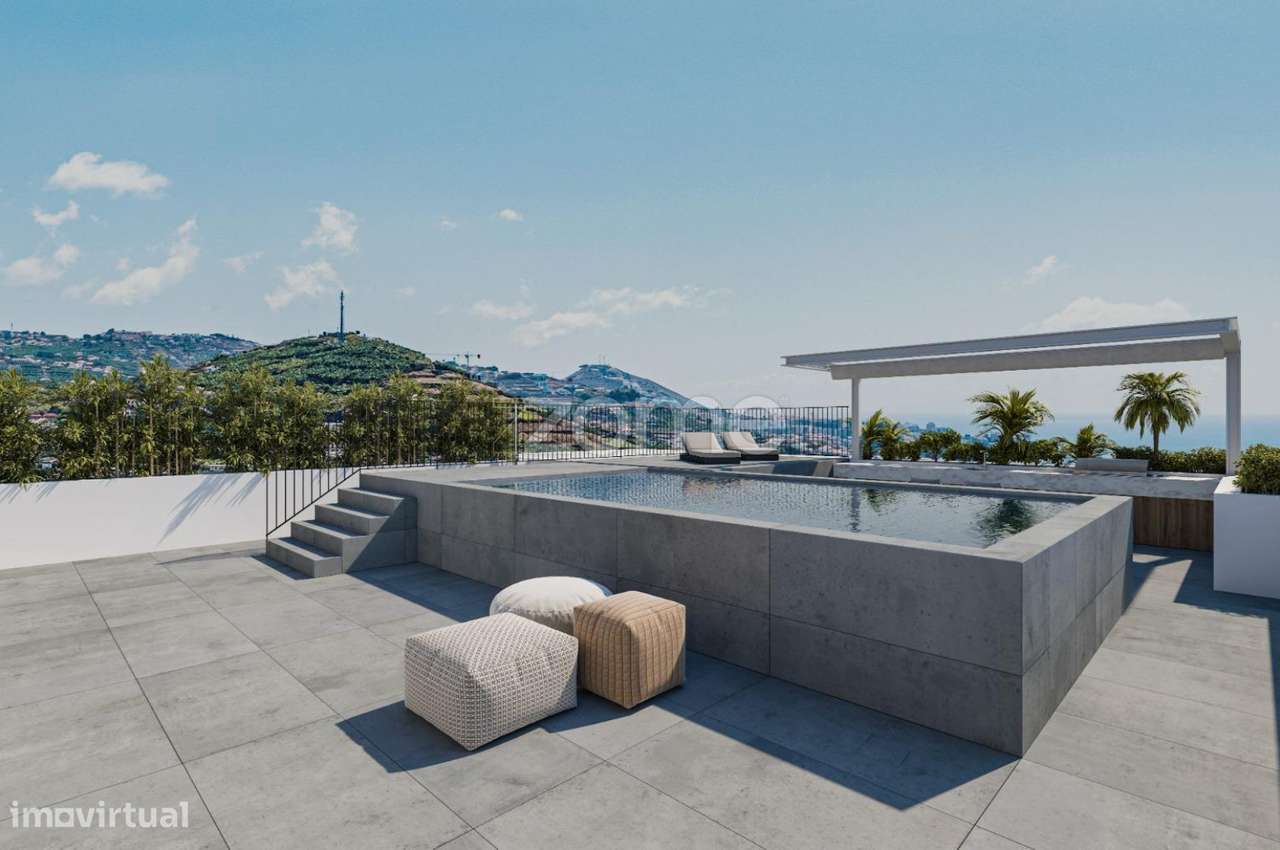 Apartamento T3 Penthouse Em Camara De Lobos