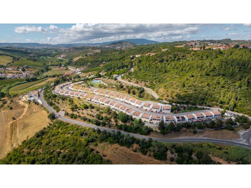 Moradia T3 em Condomínio Privado na Quinta do Sol - Alenquer-28