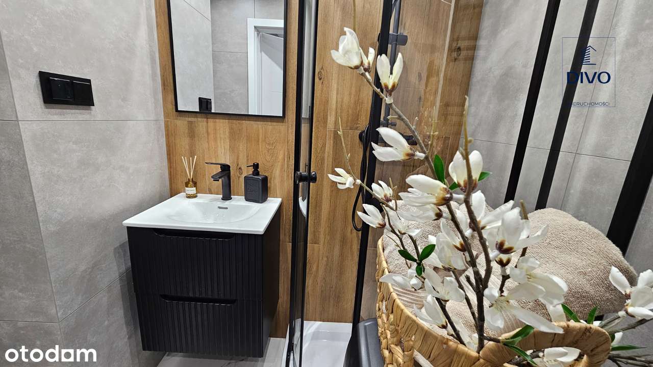 4 pokojowe mieszkanie z balkonem po generalnym remoncie-8