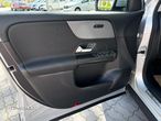 Mercedes-Benz GLA 180 d Aut. - 22