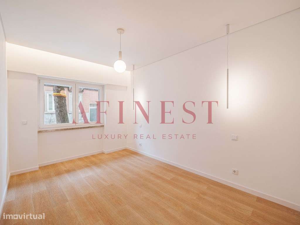 T2 Totalmente Remodelado | Graça | 70m² | Nascente/Poente | Varanda...-19