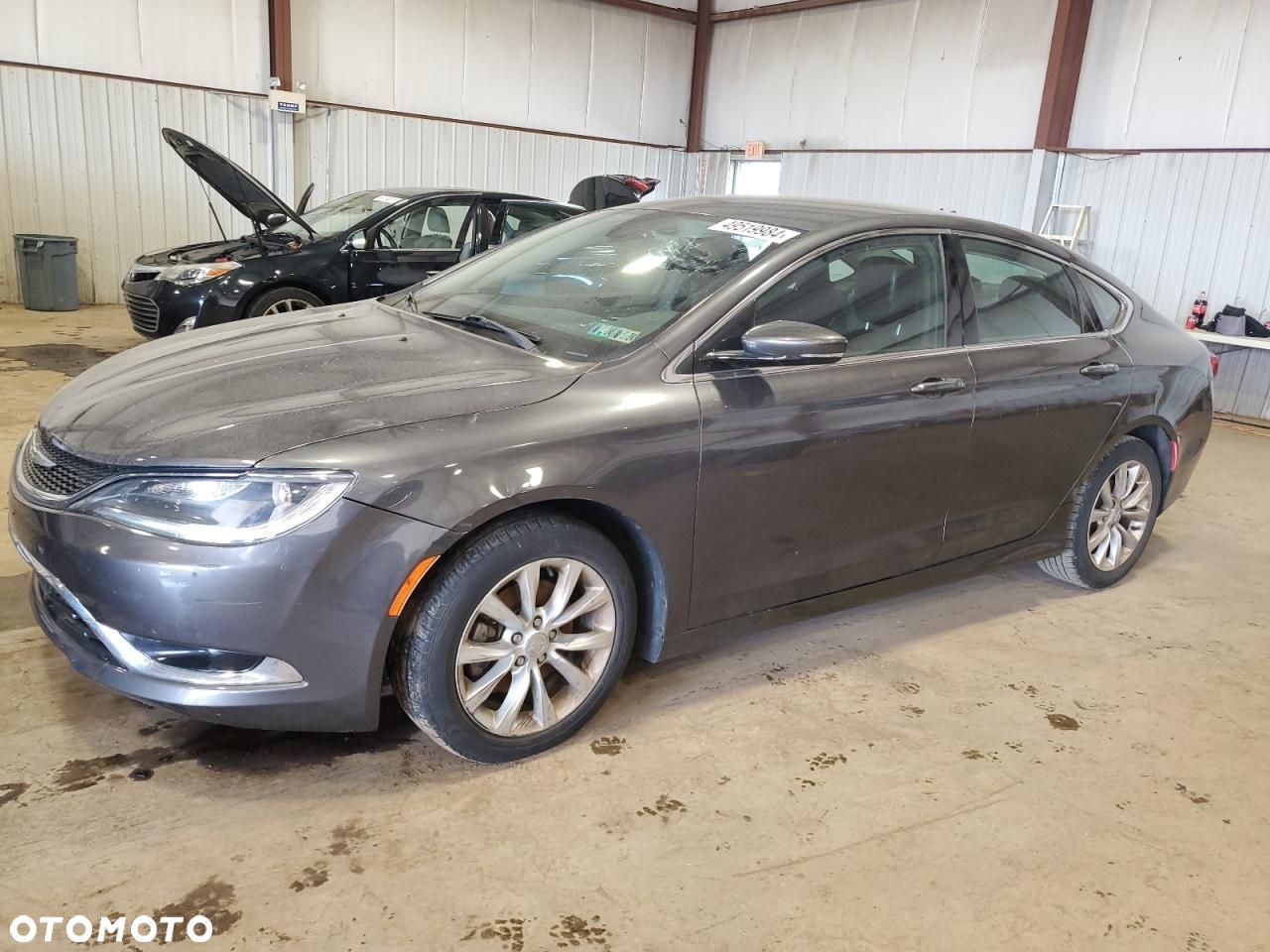 Chrysler 200 - 1