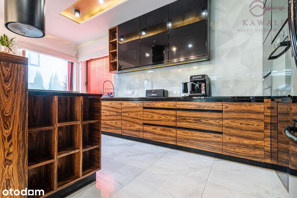 Luksusowy dom  w Dąbrowie Tarnowskiej-9