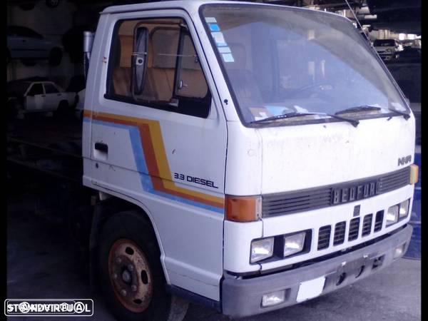 Peças Bedford (Isuzu) NKR 3.3 de 1993 - 2