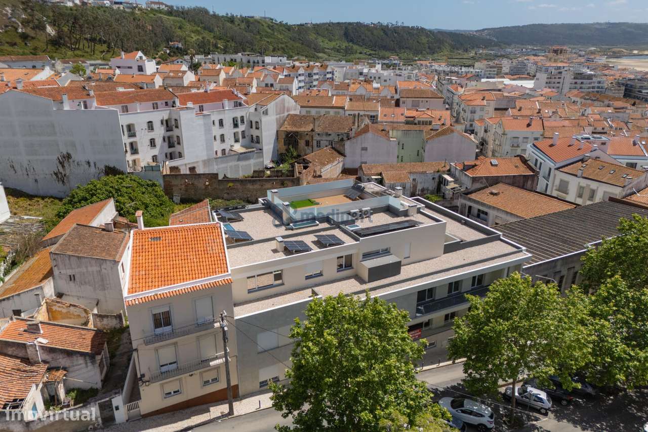Apartamento T2 Novo no centro da Nazaré  - Fração D-13