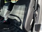 VW Golf 2.0 TDI GTD DSG - 21