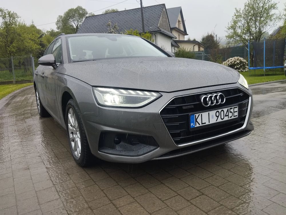 Audi A4 B9 2022