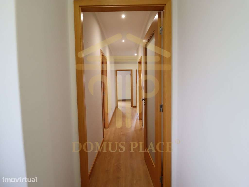 Moradia Térrea para Arrendamento - Grande imagem: 4/32