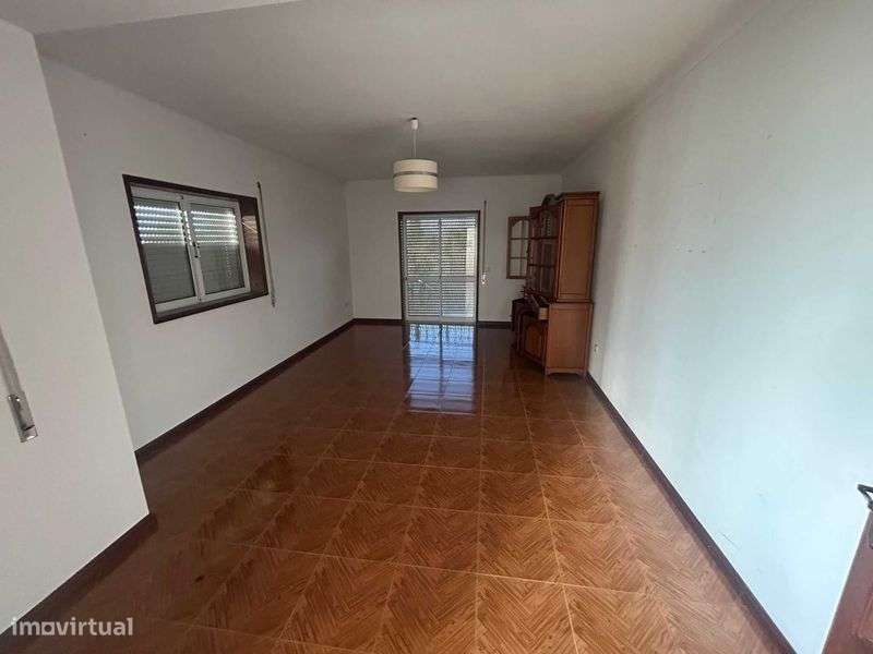 Moradia com terreno - Grande imagem: 5/12