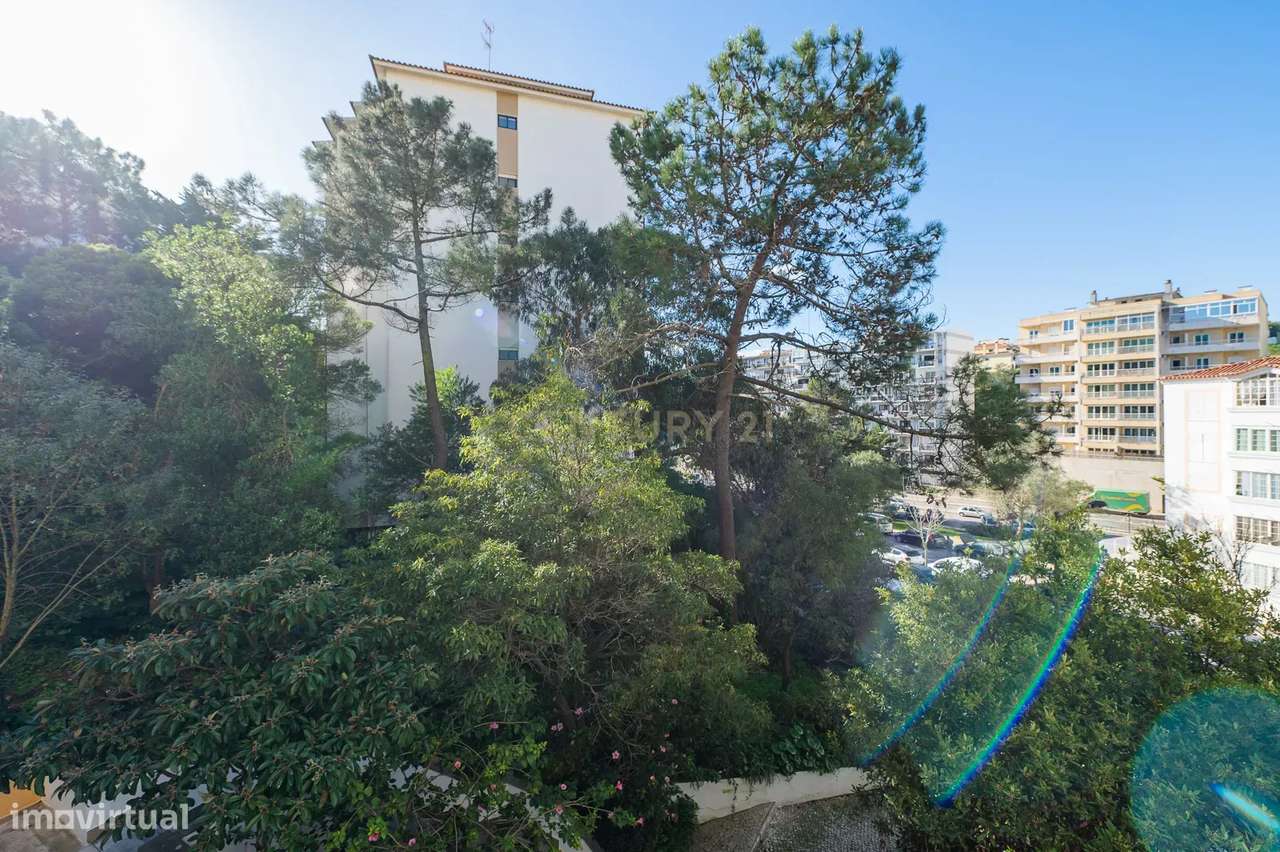 Excelente T2 Totalmente Remodelado | Monte Estoril-15