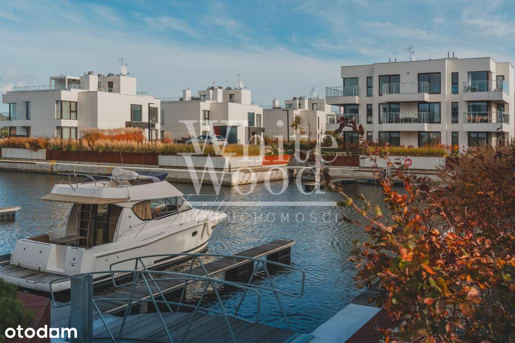 Apartament z miejscem cumowniczym- Sol Marina