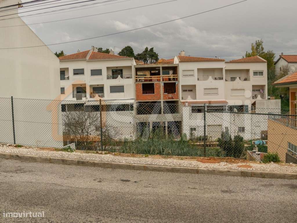 Terreno em Vialonga - Grande imagem: 5/16