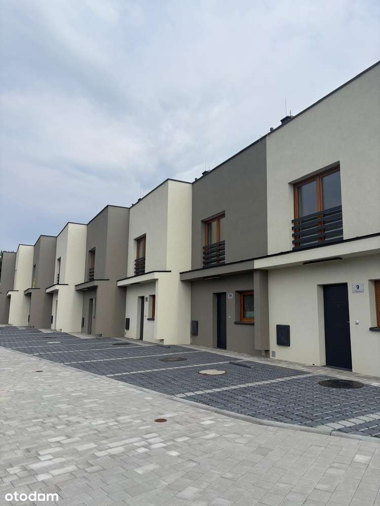 dom szeregowy jednorodzinny baranowice 57m2.