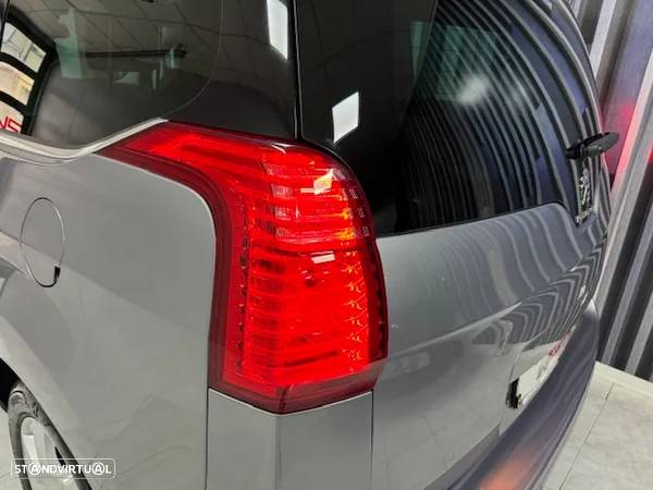 Peugeot 5008 1.6 HDi 7L Allure - 11