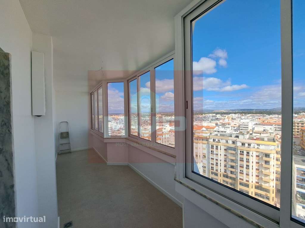 T1 renovado Quarteira Vista Serra-9