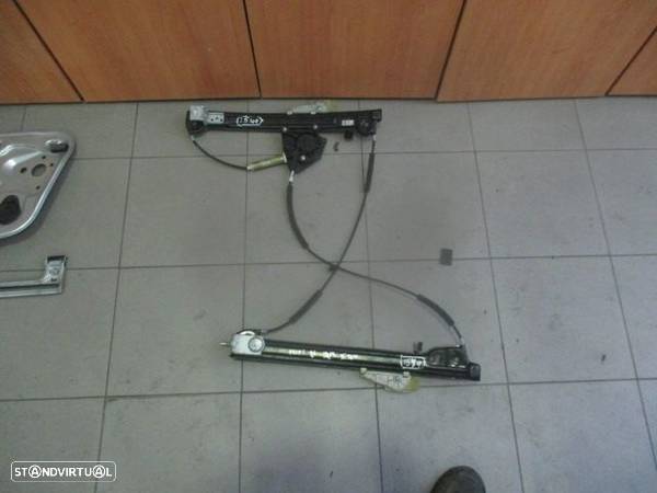 Elevador Sem Motor M11327RH ALFA ROMEO MITO 2011 3P FD - 1