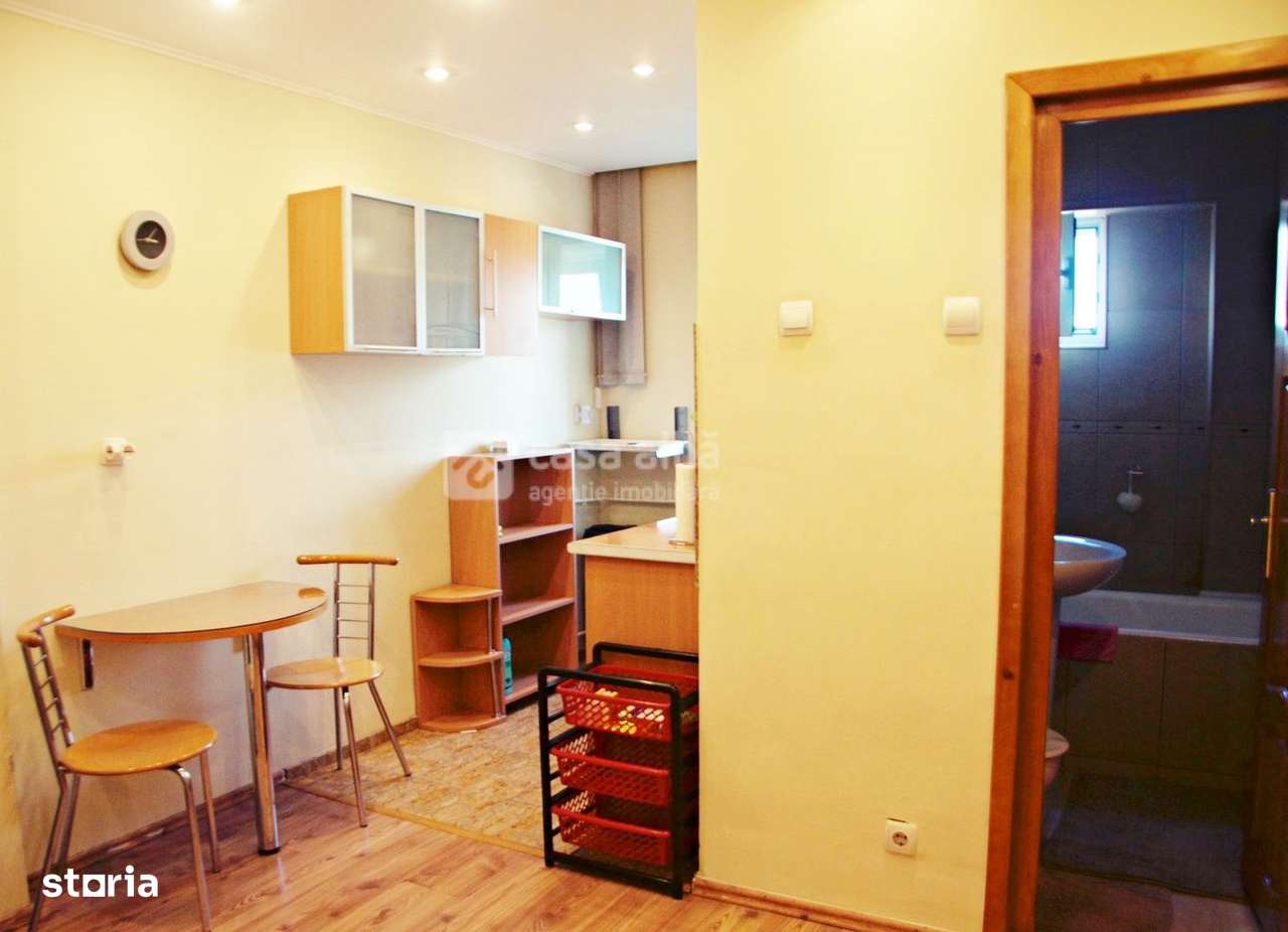 Centru - bd. Stefan cel Mare, 1 camera mobilat si utilat - Imagine principală: 2/6