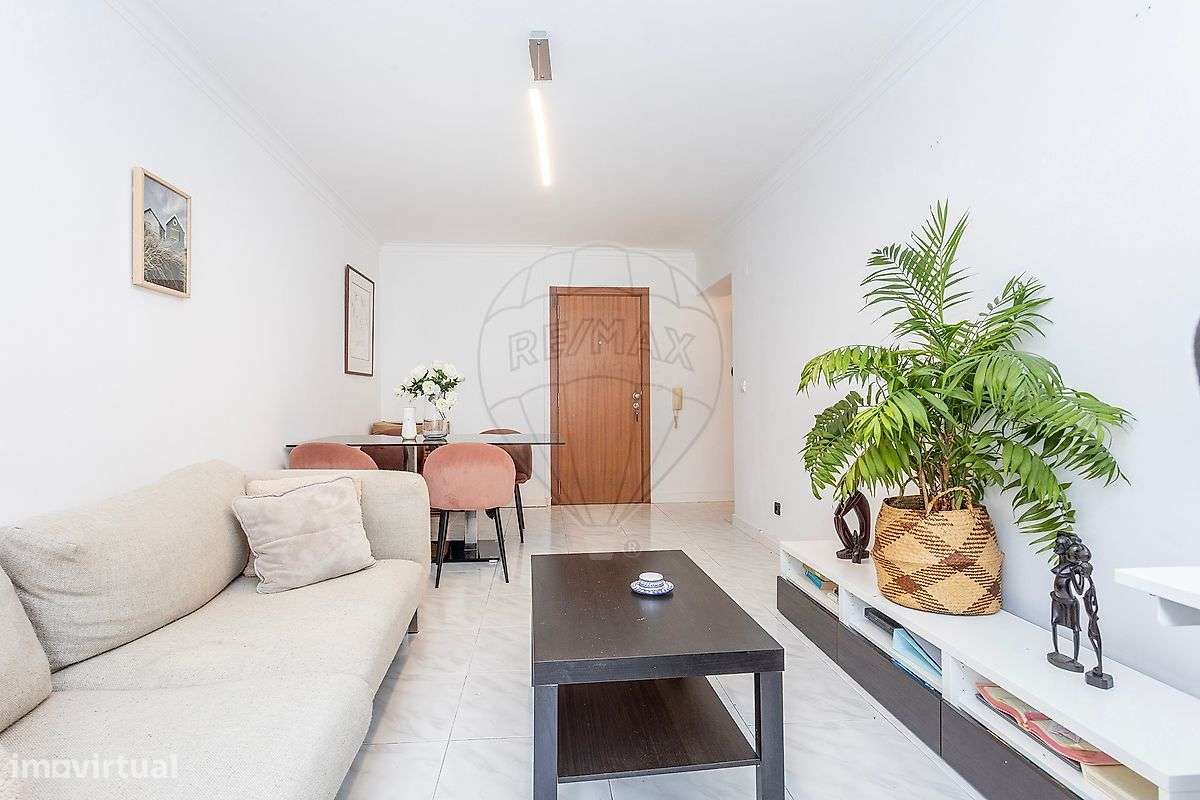 Apartamento T1 para venda - Grande imagem: 2/22