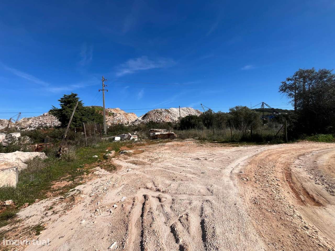 PEDREIRA | OLIVAL | VENDA | BORBA-8