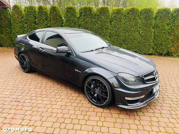 Mercedes-Benz Klasa C 63 AMG Coupe AMG SPEEDSHIFT MCT - 5