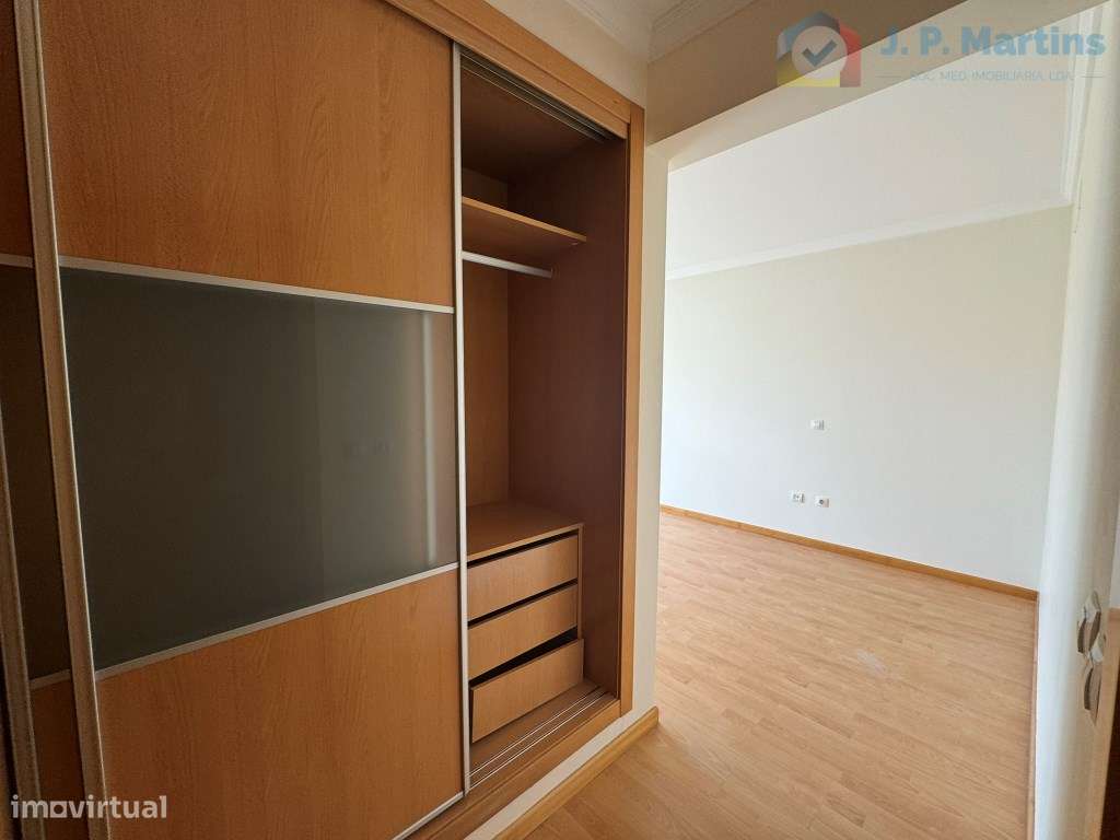 T3 c/ parqueamento e arrecadação, Lavradio (Barreiro)-26