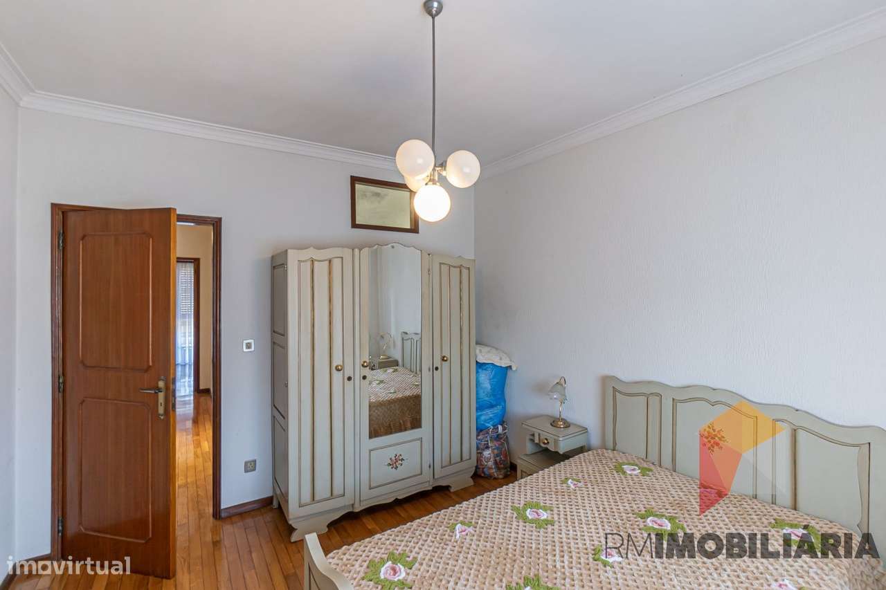 Moradia T4 em Vale de Ferreiros, Fânzeres-20