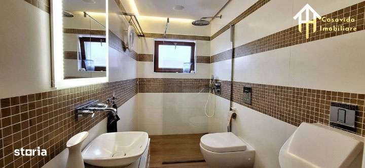 Casa individuala de vanzare in Giroc cu piscina si dotari premium-9