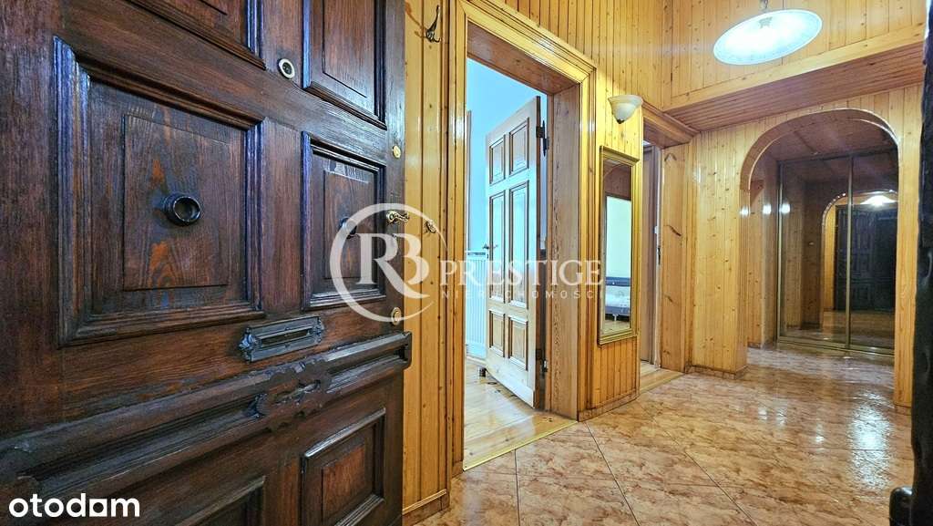 Mieszkanie z potencjałem i widokiem na Plac Zgody-8