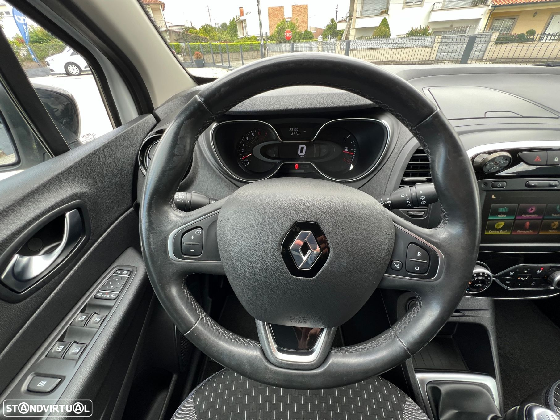 Renault Captur 0.9 TCE Exclusive - 19