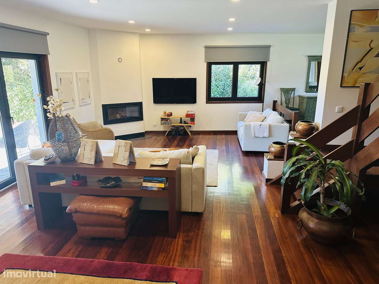 Moradia T4 de charme com grande jardim em zona tranquila-15