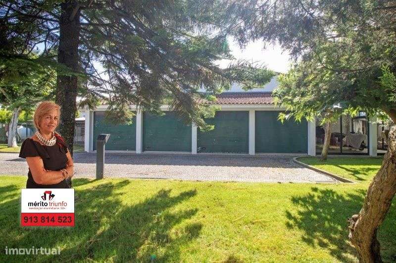 Moradia de Luxo com Tipologia T5 na Vila das Aves - Grande imagem: 4/49